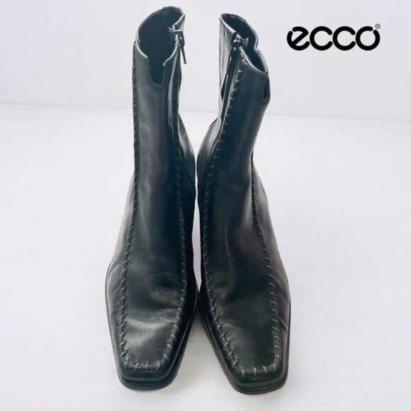 Ecco Black Ankle Boots with Square Toe and Side Zipper Sz 38 - Picture 1 of 10